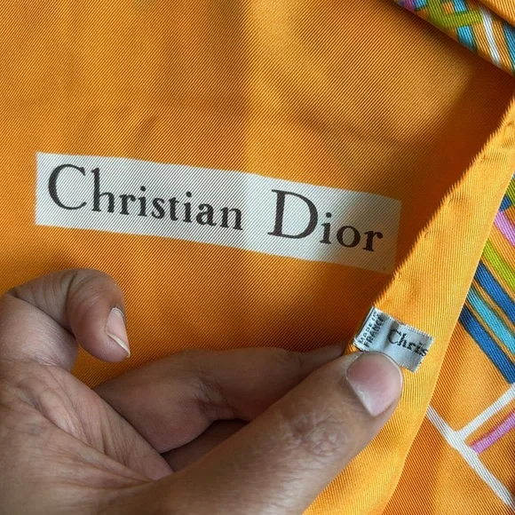 Christian Dior silk Scarf - AUTHENTIC - Picture 2 of 6